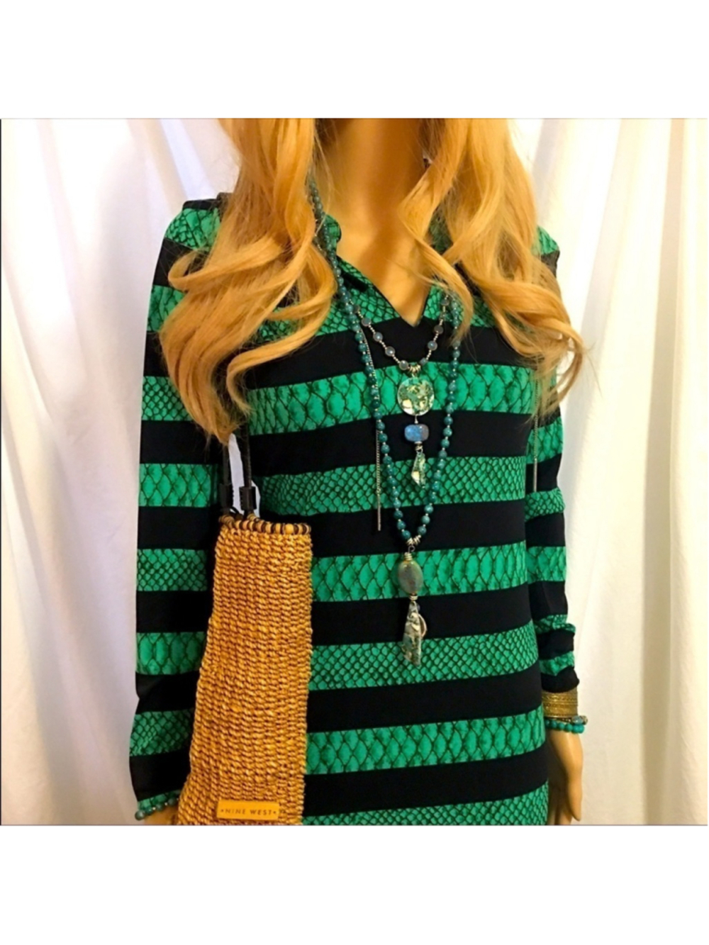 MICHAEL MICHAEL KORS GREEN AND BLACK DRESS LIKE NEW CONDITION SIXE MEDIUM